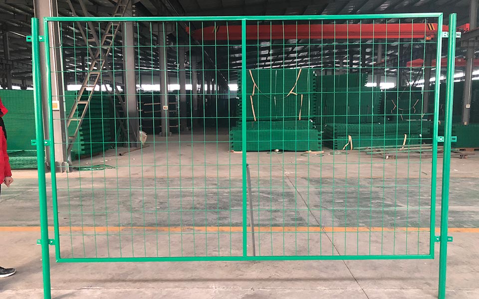 几种新疆阿勒泰市政护栏的安装方法